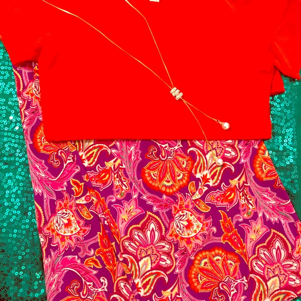 Palazzo pants and T-shirt